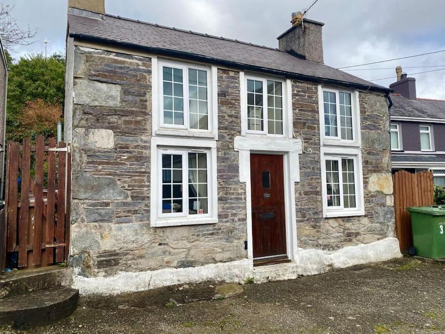 Snowdrop Stone Detached Cottage Talysarn 外观 照片